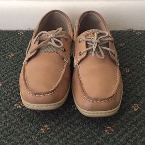 Sperry boat shoes